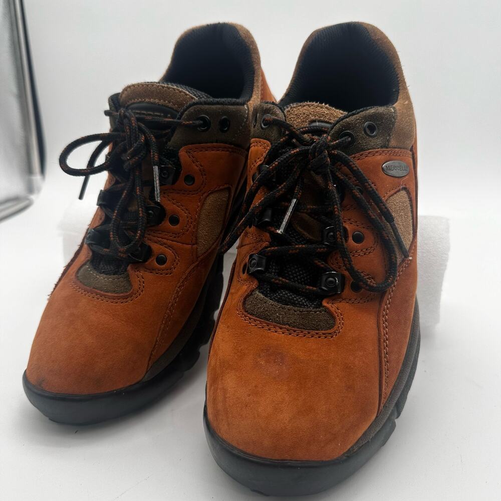 Merrell women’s hiking shoes suede 9 1/2 Monterrey - Wear them out - Vibram 9.5